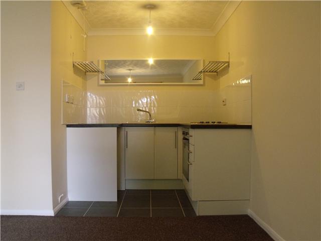  Image of 1 Bedroom Cluster House  To Rent at Paulsgrove, Orton Wistow, Peterborough, PE2